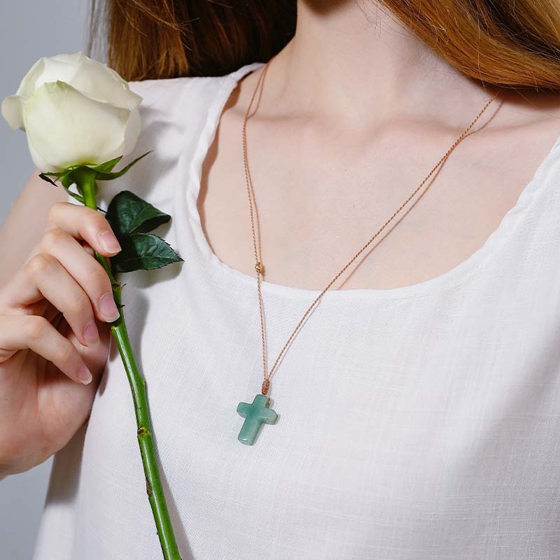 Natural Crystal Cross Pendant Necklace - Unisex & Couple Style