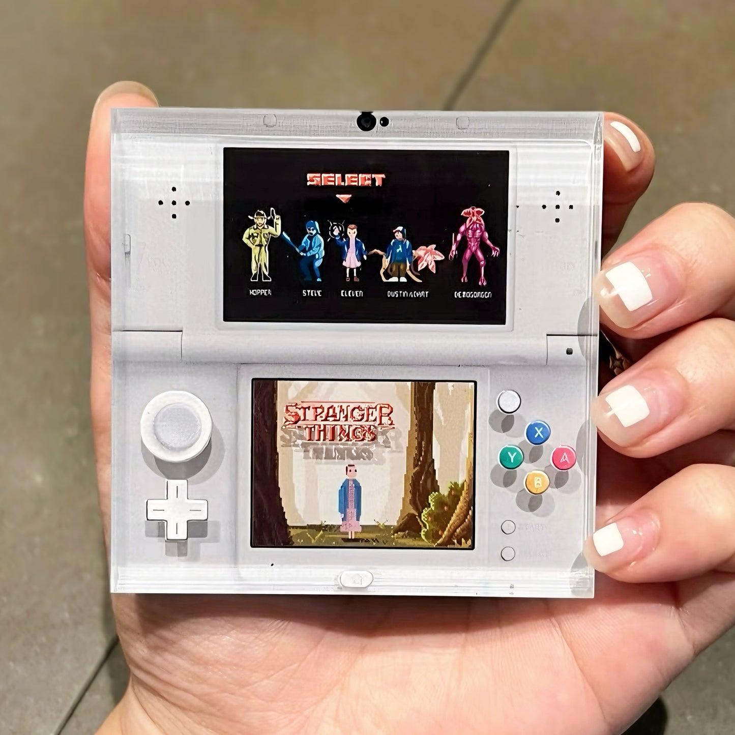 Stranger Things Retro Handheld Game Console 3D Fridge Magnet - 80s Nostalgic Deco