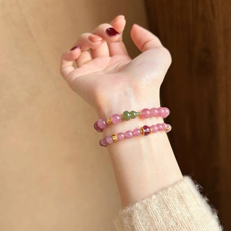 Fiery Strawberry Quartz & Jade Gourd Bracelet