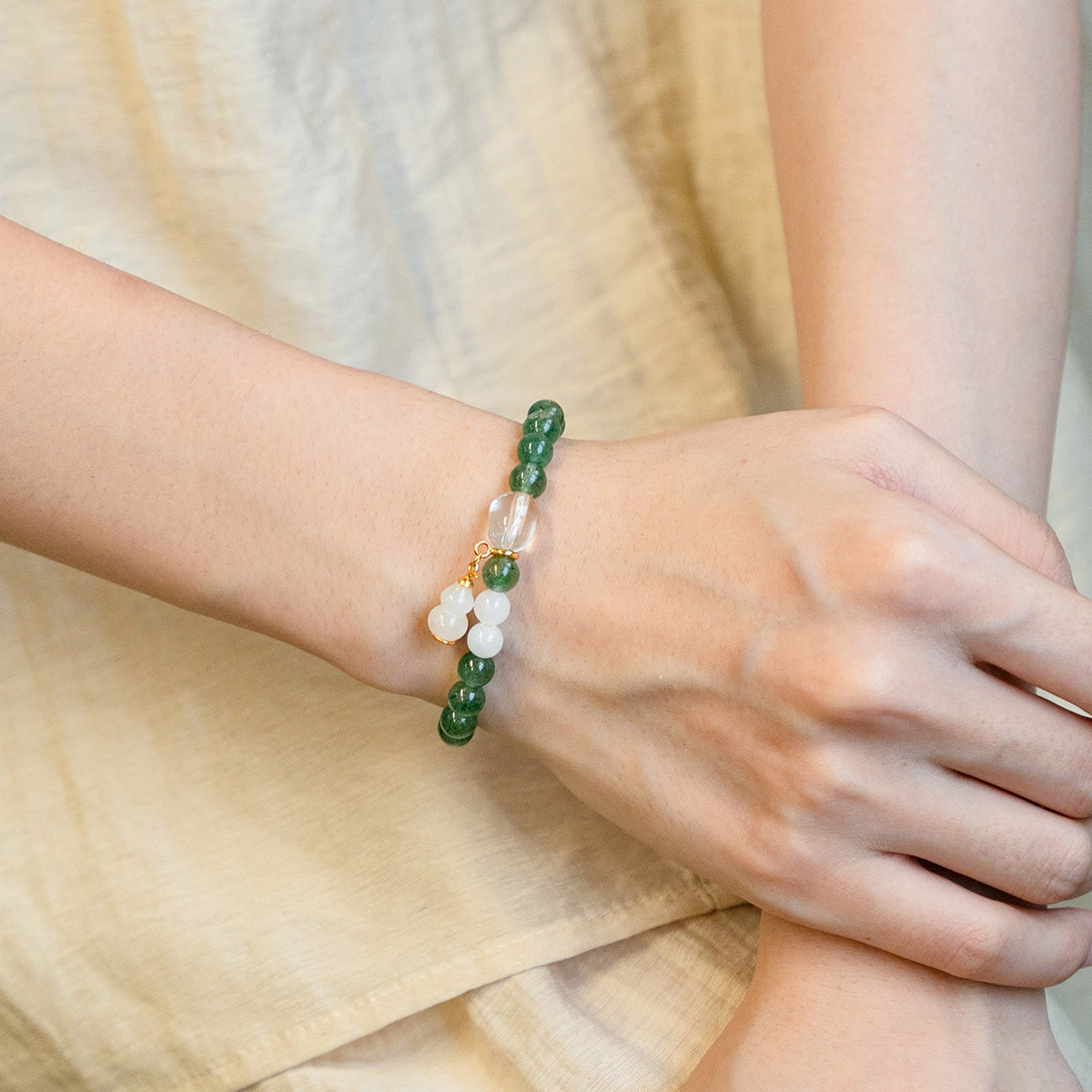 Green Strawberry Crystal & Jade Gourd Bracelet 6mm|Attract Health