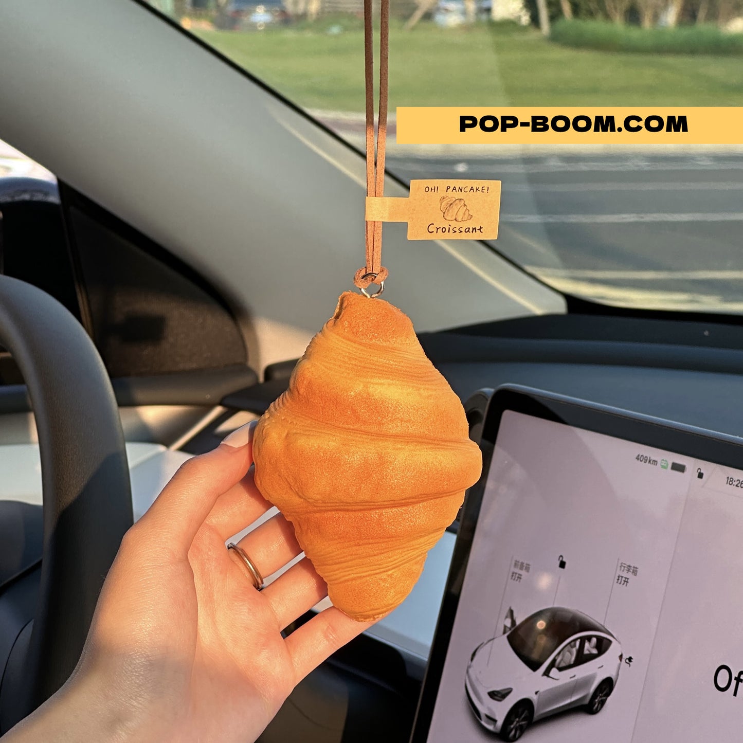 Handmade Bread Stress Relief Charm| Croissant/Bagel/EGG TART Car Hanging Decor | Universal Squishy Keychain for Door/Bag